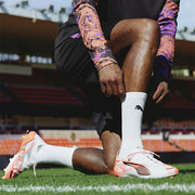 Immediate shipping: Puma Ultra 5 Play Soccer Cleats (HG/AG + MID JR) for Kids (108325-03)