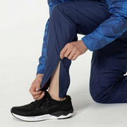 Mizuno Breath Thermo Men's Heat-Generating Windbreaker Warmer Pants (Product Code: 32MFB541)