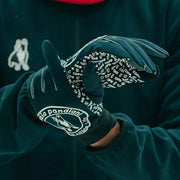 Soccer Junky Field Gloves, Smartphone Compatible, Futsal/Soccer Wear, Cold Weather Protection, CP25D50