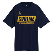 Immediate shipping: Svolme short-sleeved t-shirt with a simple logo. Perfect for futsal and soccer. Product number: 1261-54400.